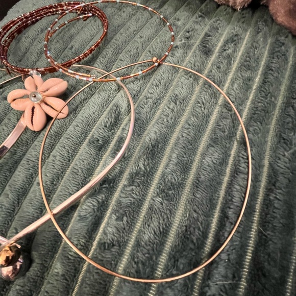 𝓔𝓵𝓮𝓰𝓪𝓷𝓽 𝓖𝓸𝓵𝓭 𝓪𝓷𝓭 𝓼𝓲𝓵𝓿𝓮𝓻 𝓦𝓸𝓶𝓮𝓷'𝓢 𝓳𝓮𝔀𝓮𝓵𝓻𝔂 𝓫𝓾𝓷𝓭𝓵𝓮 - Picture 4 of 14